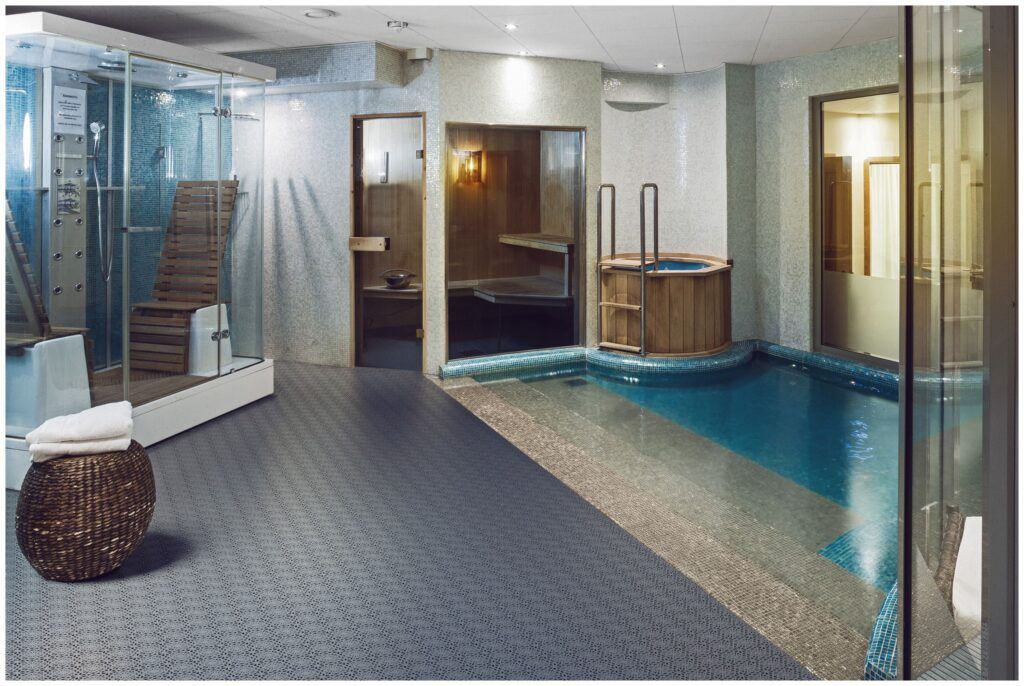 Płytki na strefy basenowe, SPA