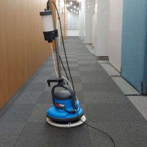Profesjonalne czyszczenie i ochrona podłóg