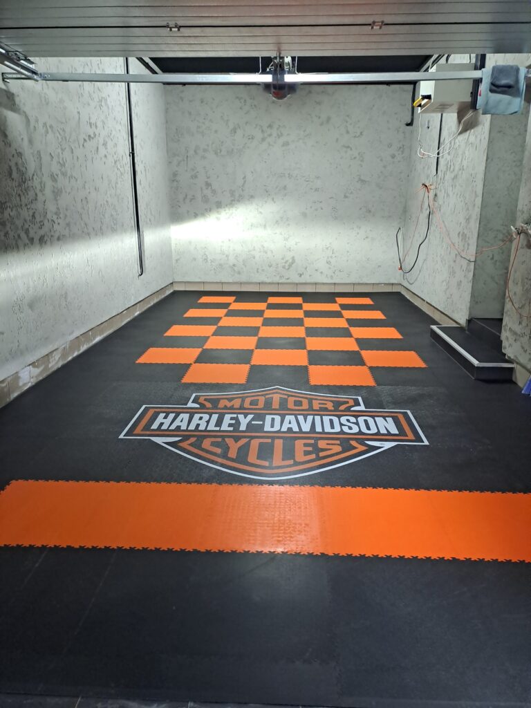 Garaż Piła Harley Davidson