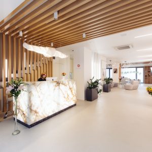 Podłoga do salonu kosmetycznego, fryzjera i salonów beauty